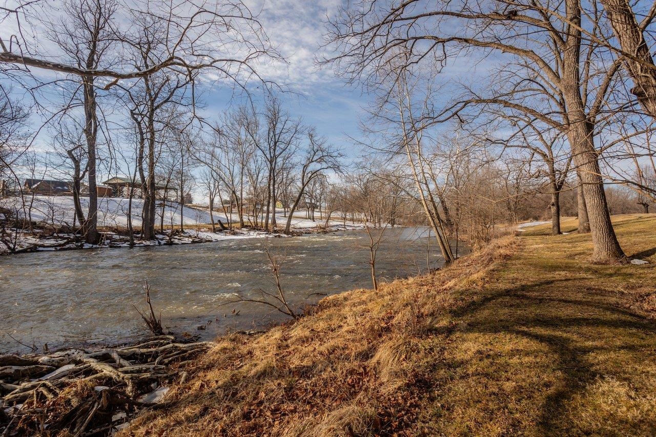 17442 EVERGREEN VALLEY RD, TIMBERVILLE, Virginia 22853, 6 Bedrooms Bedrooms, ,3 BathroomsBathrooms,Residential,