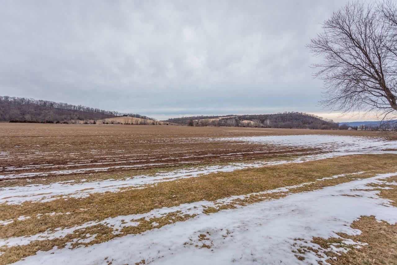 17442 EVERGREEN VALLEY RD, TIMBERVILLE, Virginia 22853, 6 Bedrooms Bedrooms, ,3 BathroomsBathrooms,Residential,