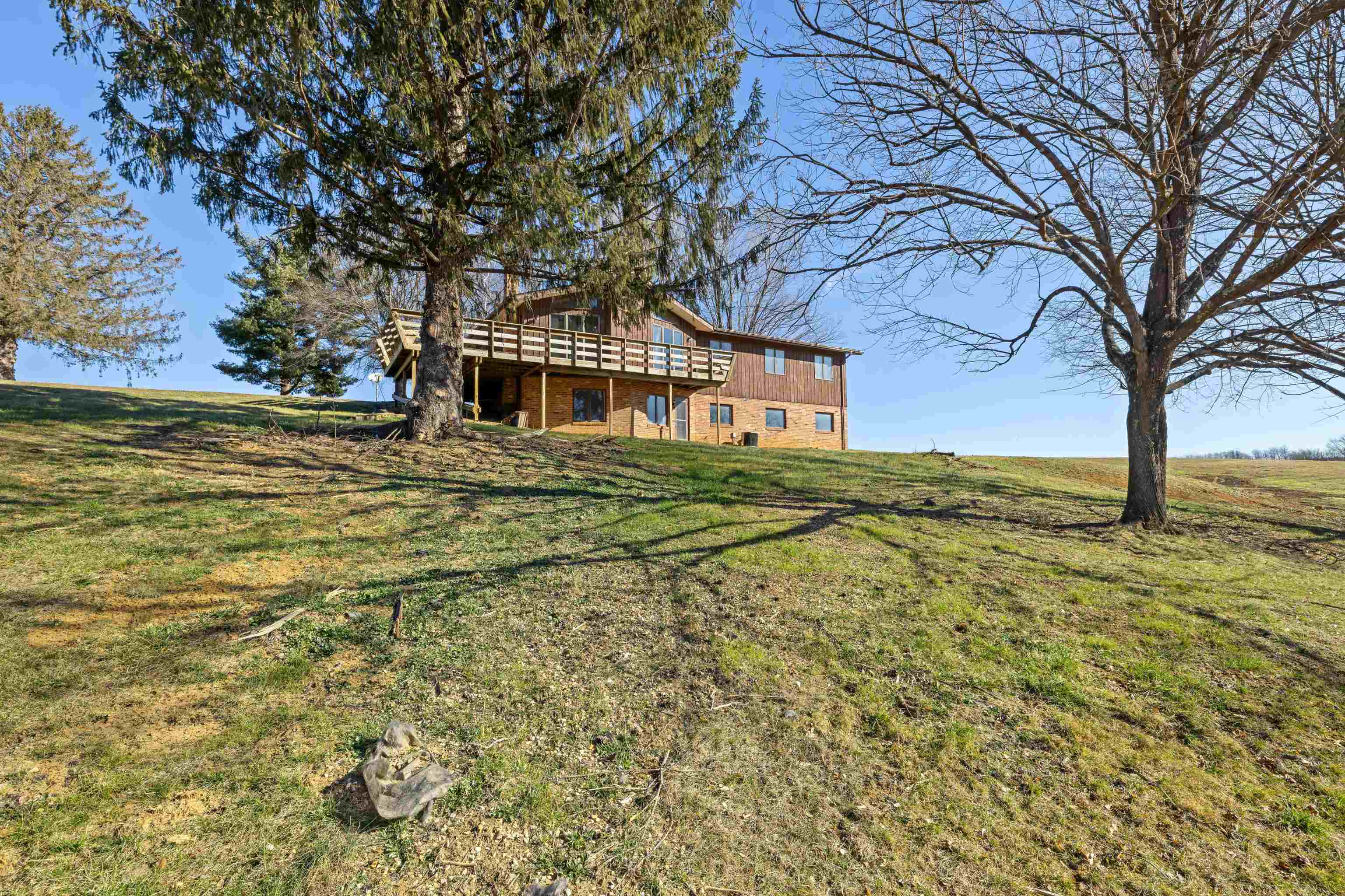 355 FAIRBURN RD, MOUNT SOLON, Virginia 22843, 3 Bedrooms Bedrooms, ,2 BathroomsBathrooms,Residential,355 FAIRBURN RD,673452 MLS # 673452