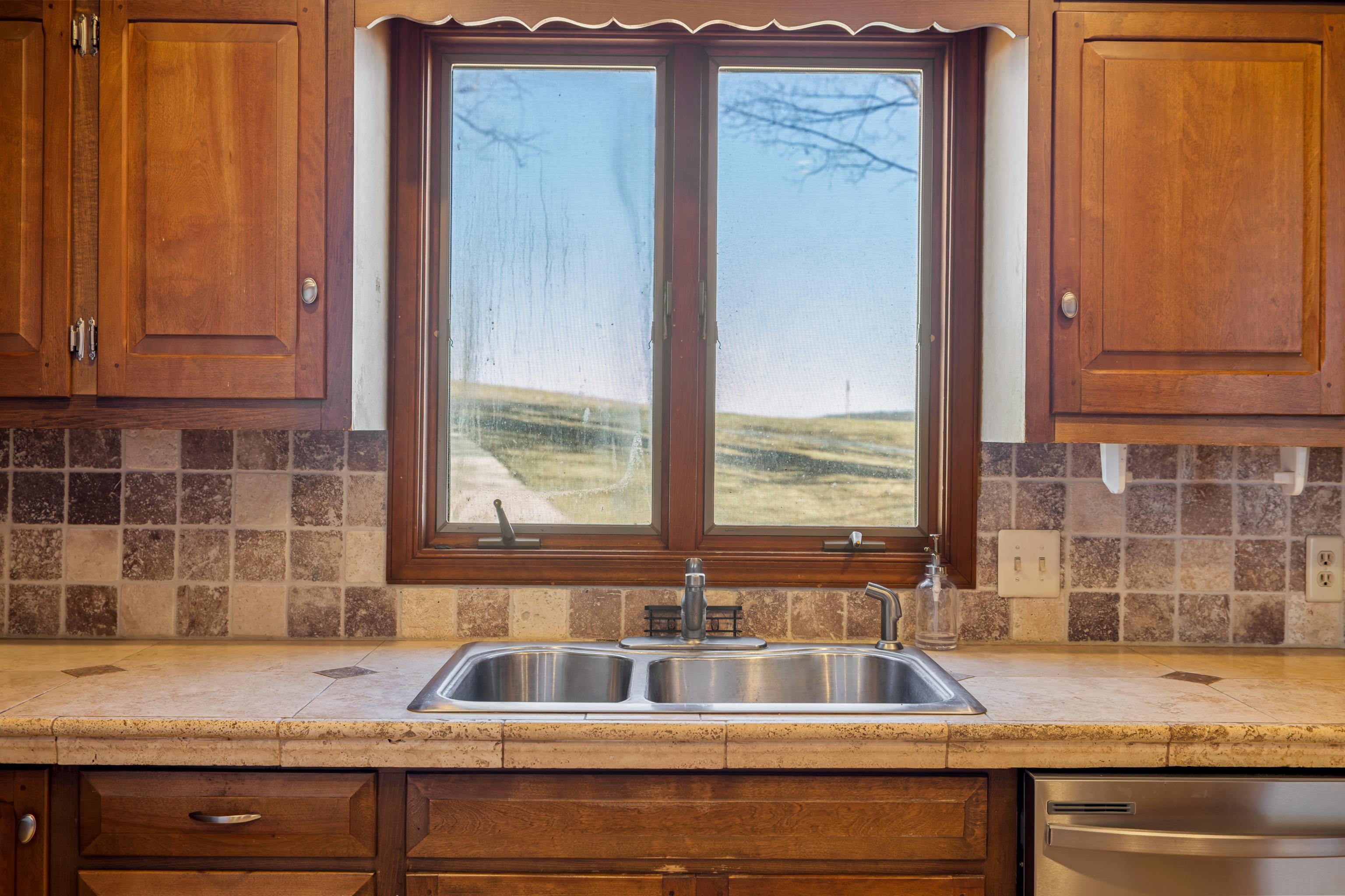 355 FAIRBURN RD, MOUNT SOLON, Virginia 22843, 3 Bedrooms Bedrooms, ,2 BathroomsBathrooms,Residential,355 FAIRBURN RD,673452 MLS # 673452