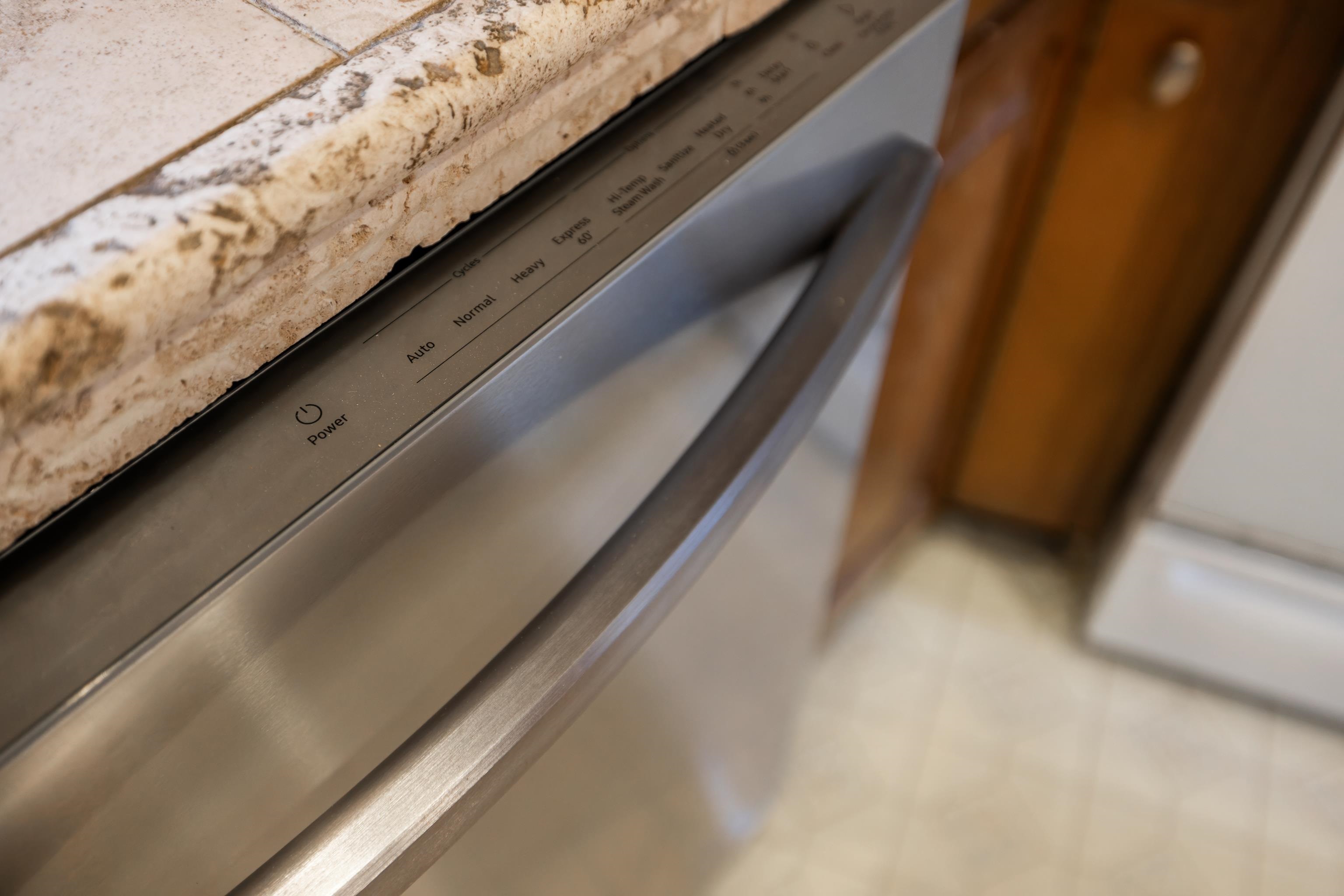 355 FAIRBURN RD, MOUNT SOLON, Virginia 22843, 3 Bedrooms Bedrooms, ,2 BathroomsBathrooms,Residential,355 FAIRBURN RD,673452 MLS # 673452