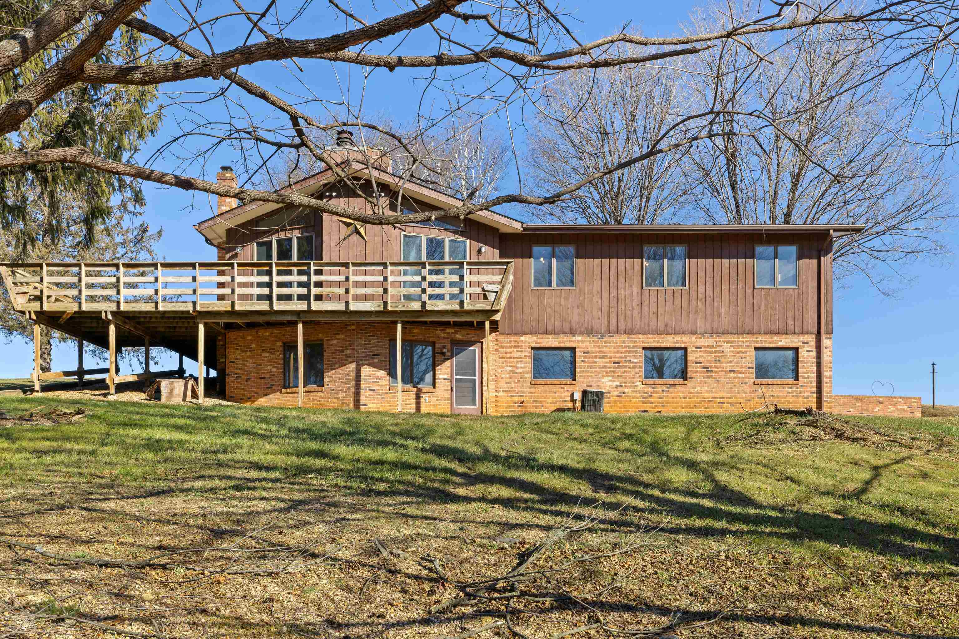 355 FAIRBURN RD, MOUNT SOLON, Virginia 22843, 3 Bedrooms Bedrooms, ,2 BathroomsBathrooms,Residential,355 FAIRBURN RD,673452 MLS # 673452