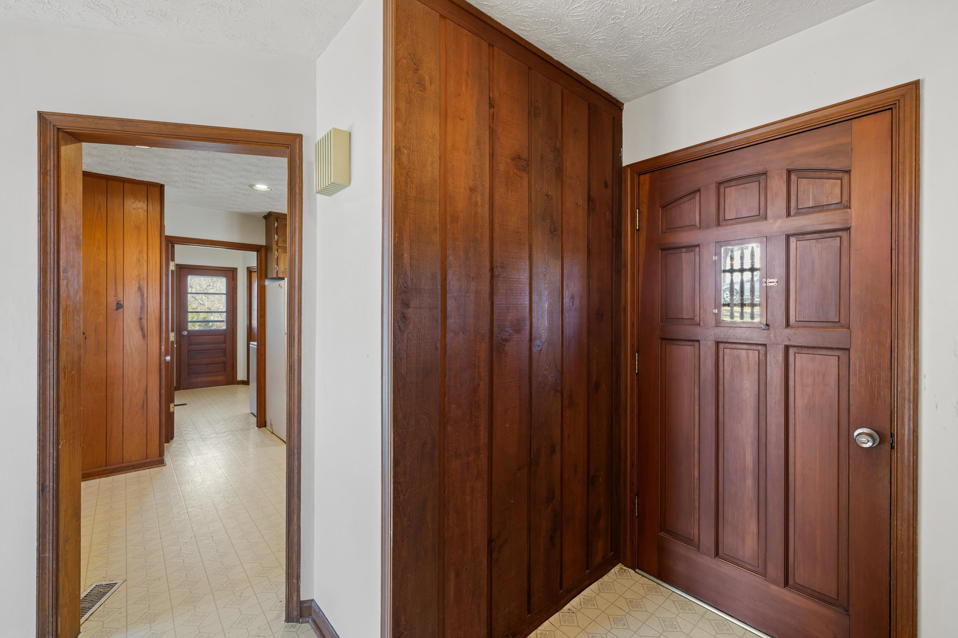 355 FAIRBURN RD, MOUNT SOLON, Virginia 22843, 3 Bedrooms Bedrooms, ,2 BathroomsBathrooms,Residential,355 FAIRBURN RD,673452 MLS # 673452