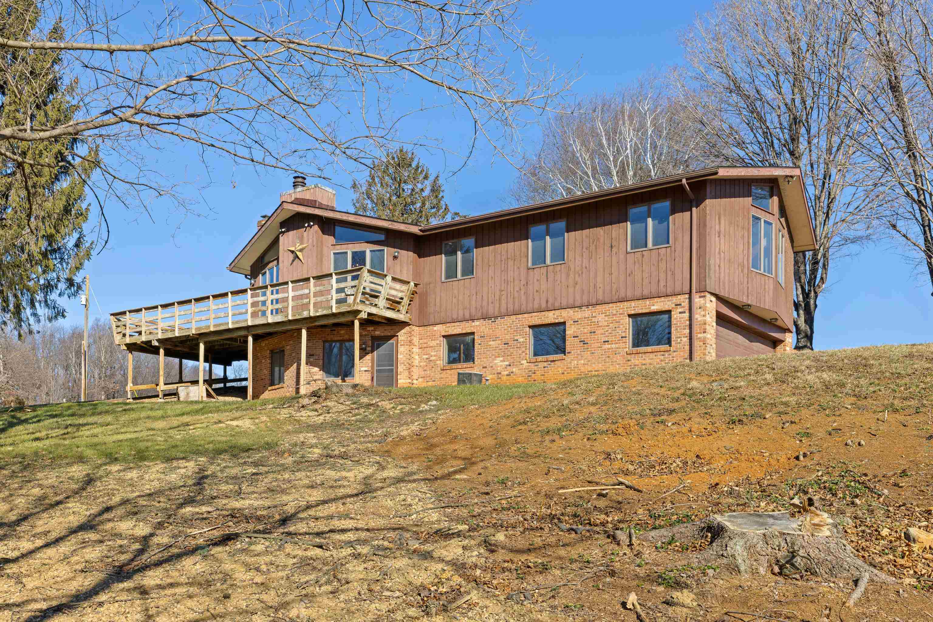 355 FAIRBURN RD, MOUNT SOLON, Virginia 22843, 3 Bedrooms Bedrooms, ,2 BathroomsBathrooms,Residential,355 FAIRBURN RD,673452 MLS # 673452