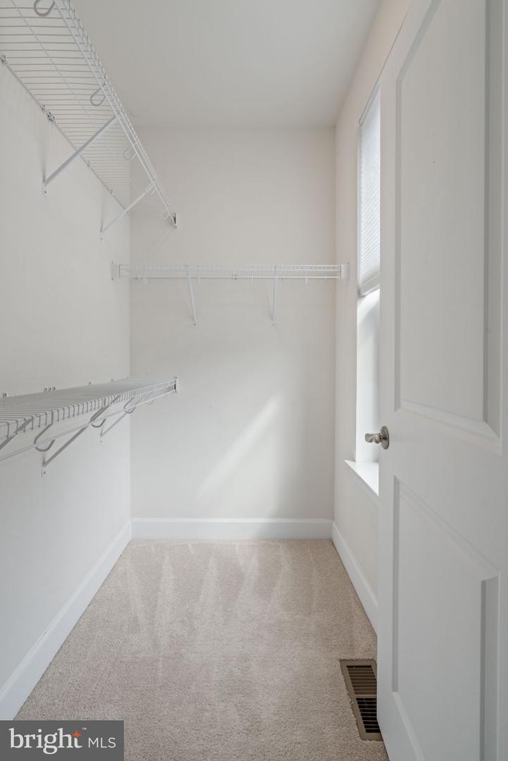 10485 RATCLIFFE TRL, MANASSAS, Virginia 20110, 3 Bedrooms Bedrooms, ,2 BathroomsBathrooms,Residential,For sale,10485 RATCLIFFE TRL,VAMN2009986 MLS # VAMN2009986