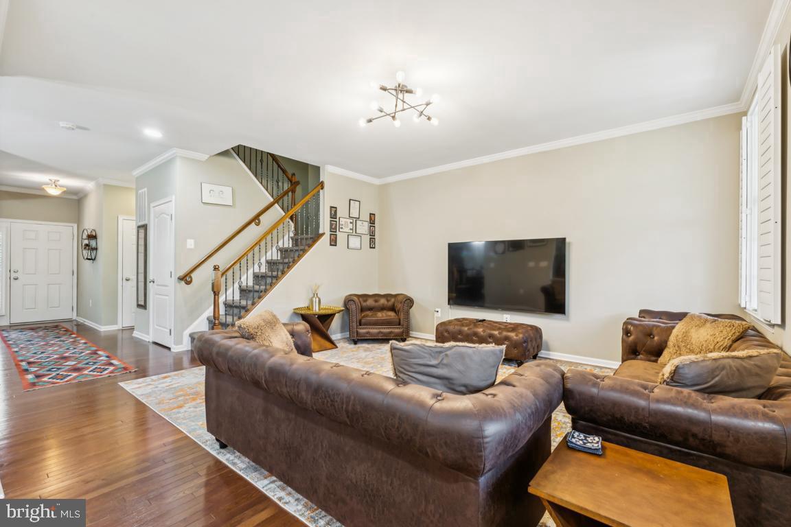 15447 PAINTERS COVE WAY, HAYMARKET, Virginia 20169, 3 Bedrooms Bedrooms, ,3 BathroomsBathrooms,Residential,For sale,15447 PAINTERS COVE WAY,VAPW2110884 MLS # VAPW2110884