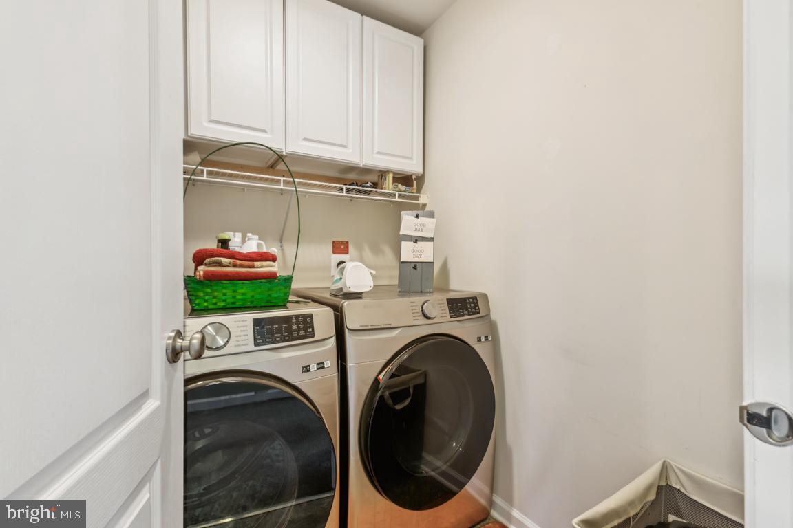 15447 PAINTERS COVE WAY, HAYMARKET, Virginia 20169, 3 Bedrooms Bedrooms, ,3 BathroomsBathrooms,Residential,For sale,15447 PAINTERS COVE WAY,VAPW2110884 MLS # VAPW2110884