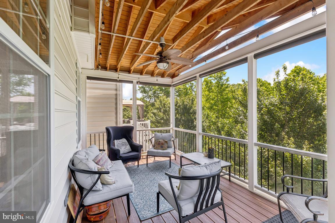 15447 PAINTERS COVE WAY, HAYMARKET, Virginia 20169, 3 Bedrooms Bedrooms, ,3 BathroomsBathrooms,Residential,For sale,15447 PAINTERS COVE WAY,VAPW2110884 MLS # VAPW2110884