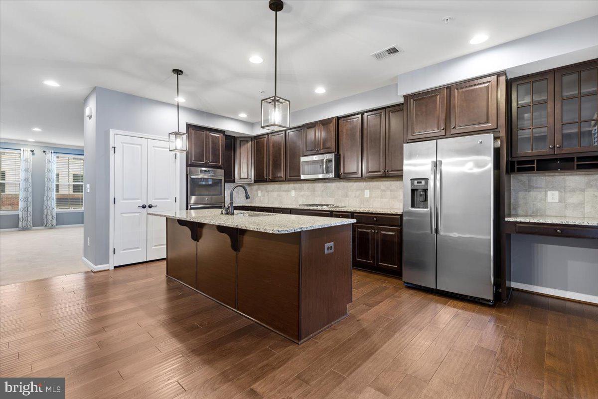 25294 GRAY POPLAR TER, ALDIE, Virginia 20105, 3 Bedrooms Bedrooms, ,2 BathroomsBathrooms,Residential,For sale,25294 GRAY POPLAR TER,VALO2114324 MLS # VALO2114324