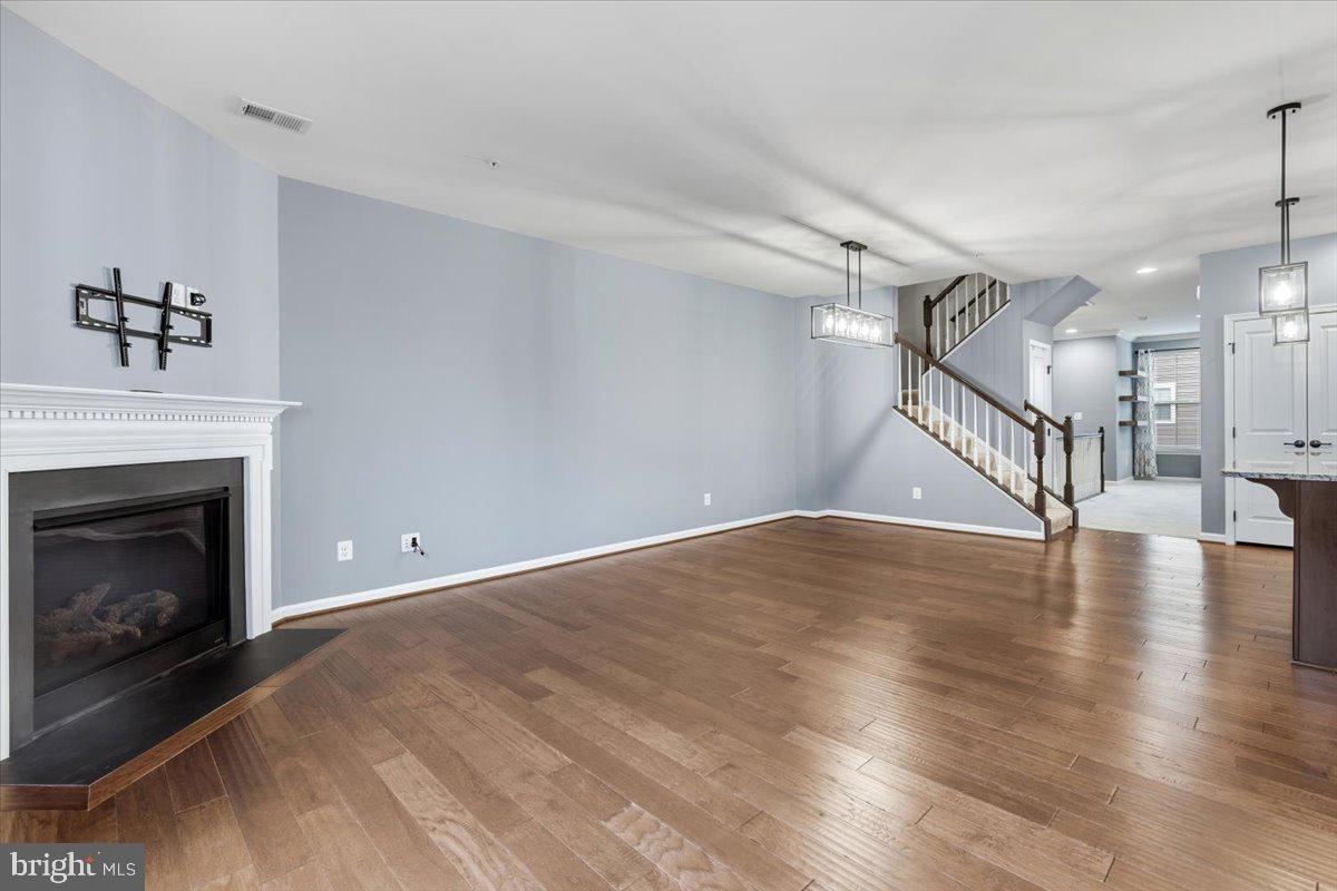 25294 GRAY POPLAR TER, ALDIE, Virginia 20105, 3 Bedrooms Bedrooms, ,2 BathroomsBathrooms,Residential,For sale,25294 GRAY POPLAR TER,VALO2114324 MLS # VALO2114324