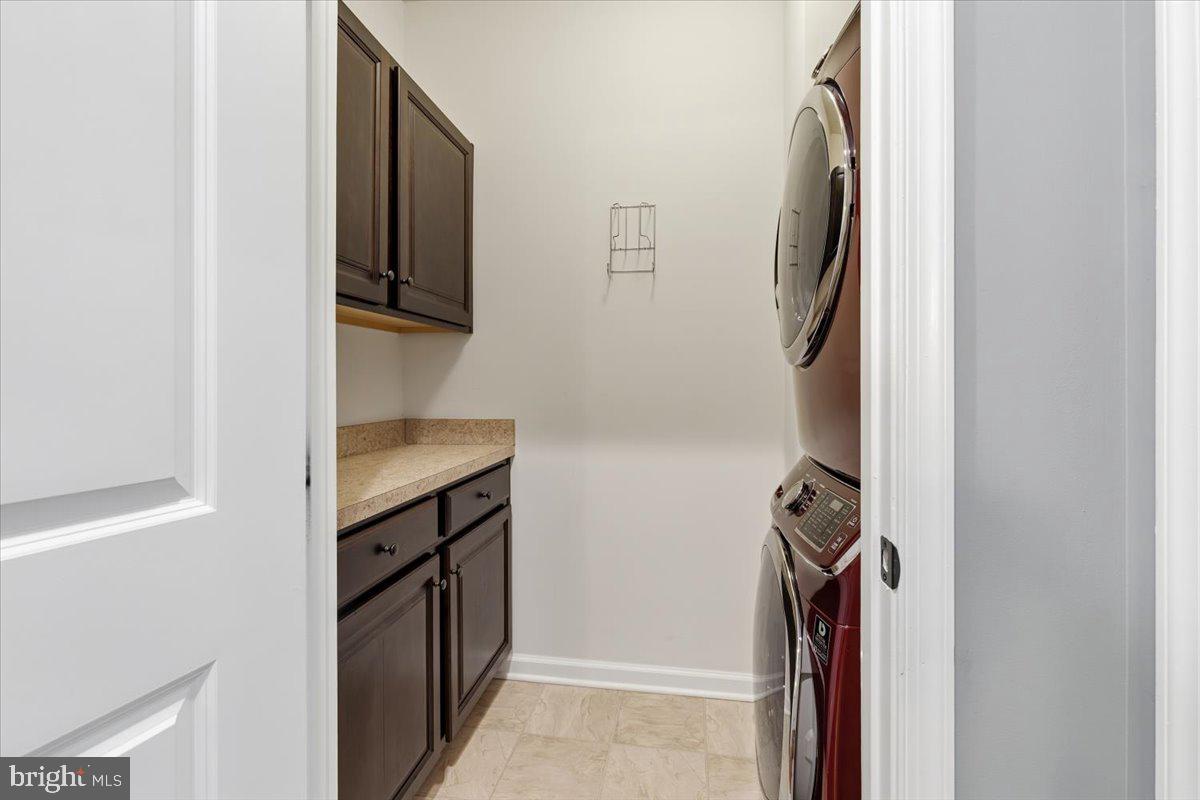 25294 GRAY POPLAR TER, ALDIE, Virginia 20105, 3 Bedrooms Bedrooms, ,2 BathroomsBathrooms,Residential,For sale,25294 GRAY POPLAR TER,VALO2114324 MLS # VALO2114324