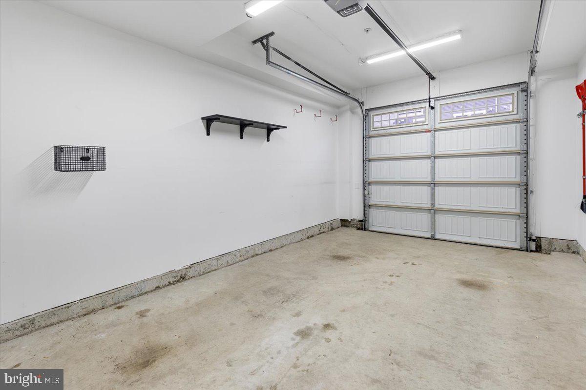 25294 GRAY POPLAR TER, ALDIE, Virginia 20105, 3 Bedrooms Bedrooms, ,2 BathroomsBathrooms,Residential,For sale,25294 GRAY POPLAR TER,VALO2114324 MLS # VALO2114324