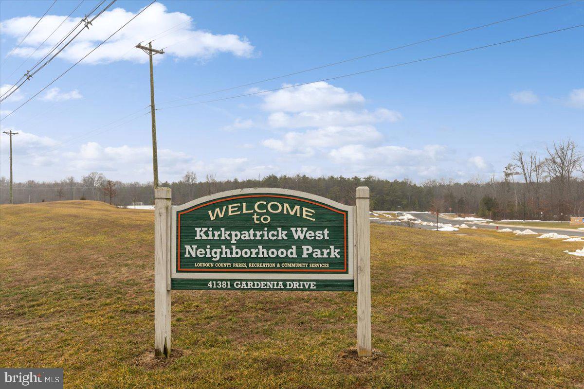 25294 GRAY POPLAR TER, ALDIE, Virginia 20105, 3 Bedrooms Bedrooms, ,2 BathroomsBathrooms,Residential,For sale,25294 GRAY POPLAR TER,VALO2114324 MLS # VALO2114324