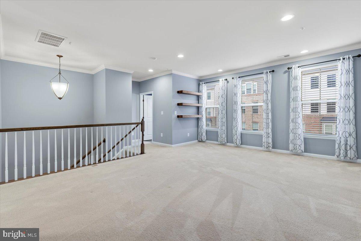 25294 GRAY POPLAR TER, ALDIE, Virginia 20105, 3 Bedrooms Bedrooms, ,2 BathroomsBathrooms,Residential,For sale,25294 GRAY POPLAR TER,VALO2114324 MLS # VALO2114324