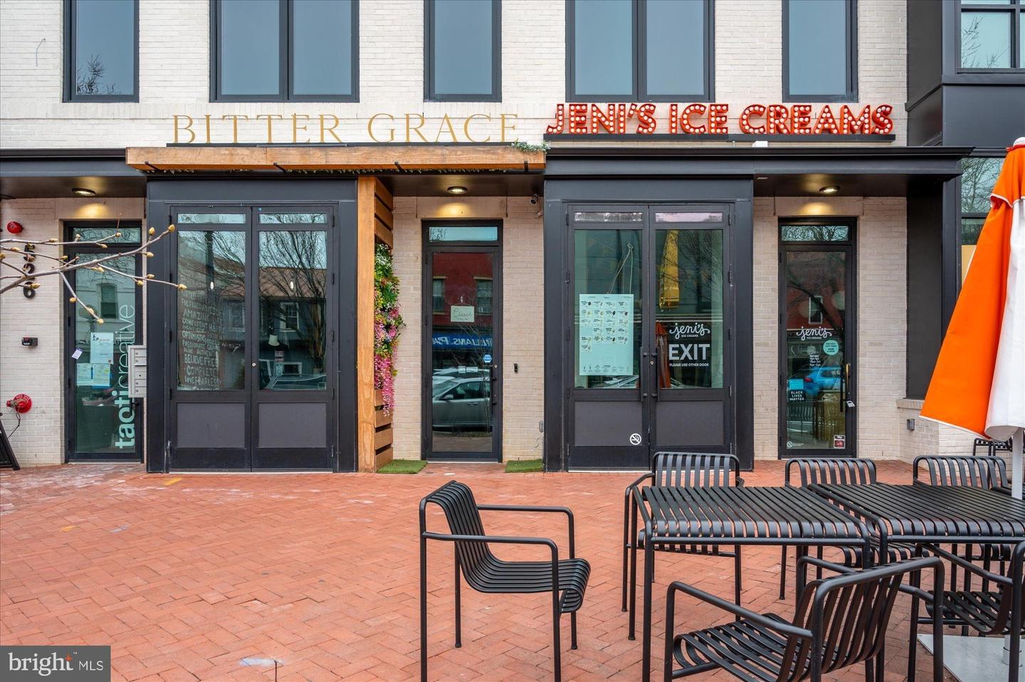 1515 K ST SE #3, WASHINGTON, District Of Columbia 20003, 2 Bedrooms Bedrooms, ,2 BathroomsBathrooms,Residential,For sale,1515 K ST SE #3,DCDC2242862 MLS # DCDC2242862