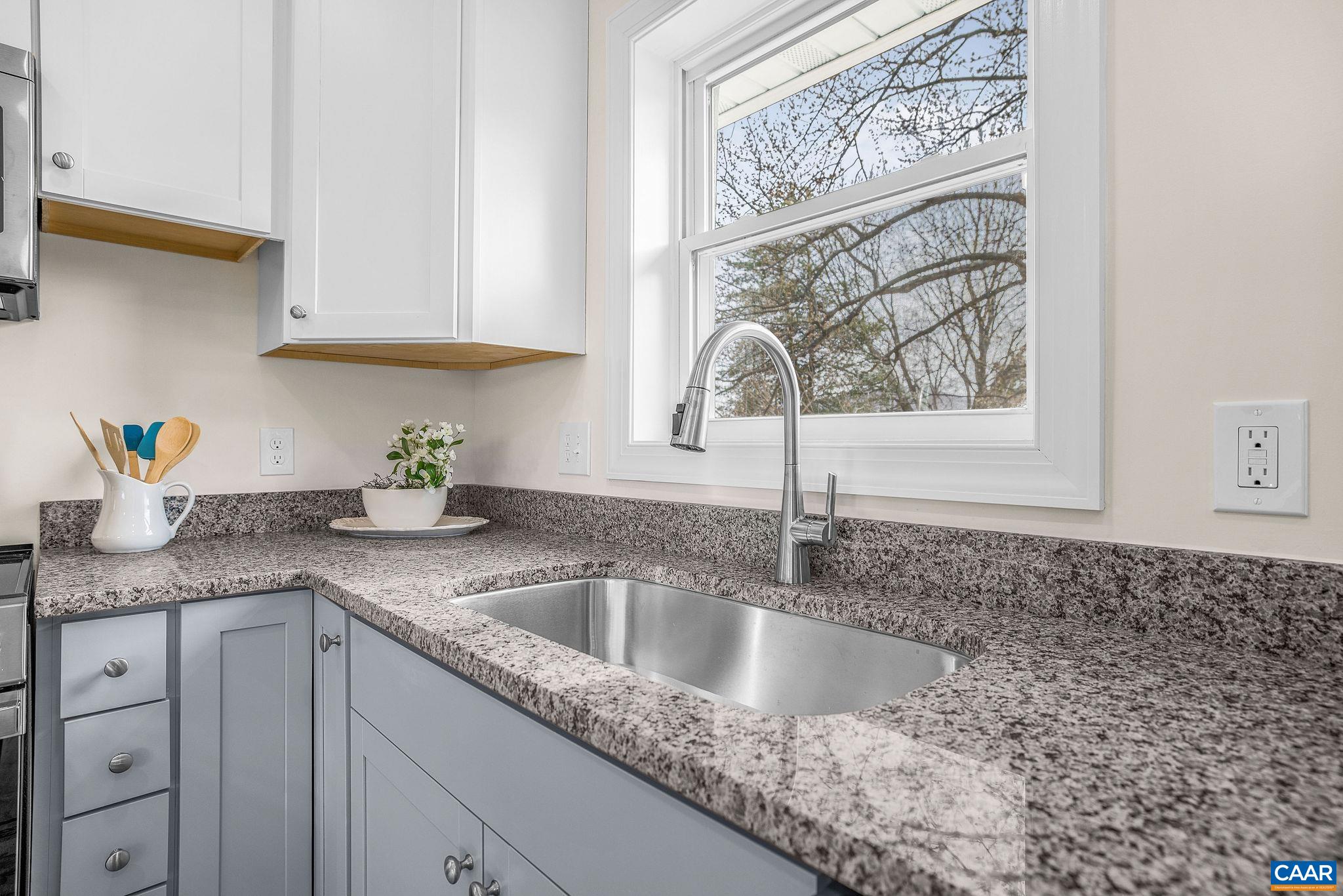 1200 MERIWETHER ST, CHARLOTTESVILLE, Virginia 22902, 2 Bedrooms Bedrooms, ,2 BathroomsBathrooms,Residential,1200 MERIWETHER ST,673457 MLS # 673457