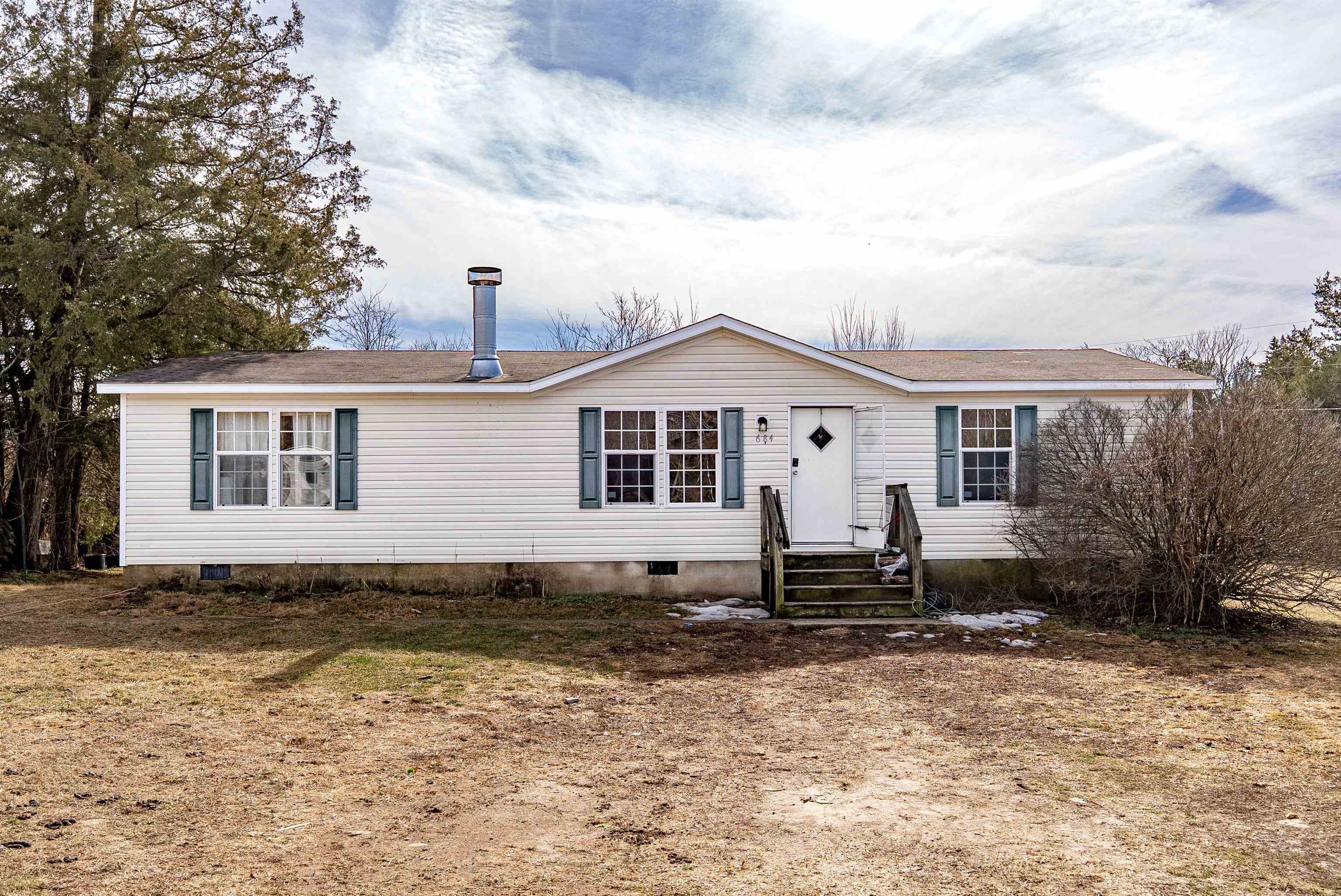 684 JOLLETT RD, ELKTON, Virginia 22827, 3 Bedrooms Bedrooms, ,2 BathroomsBathrooms,Residential,684 JOLLETT RD,673458 MLS # 673458