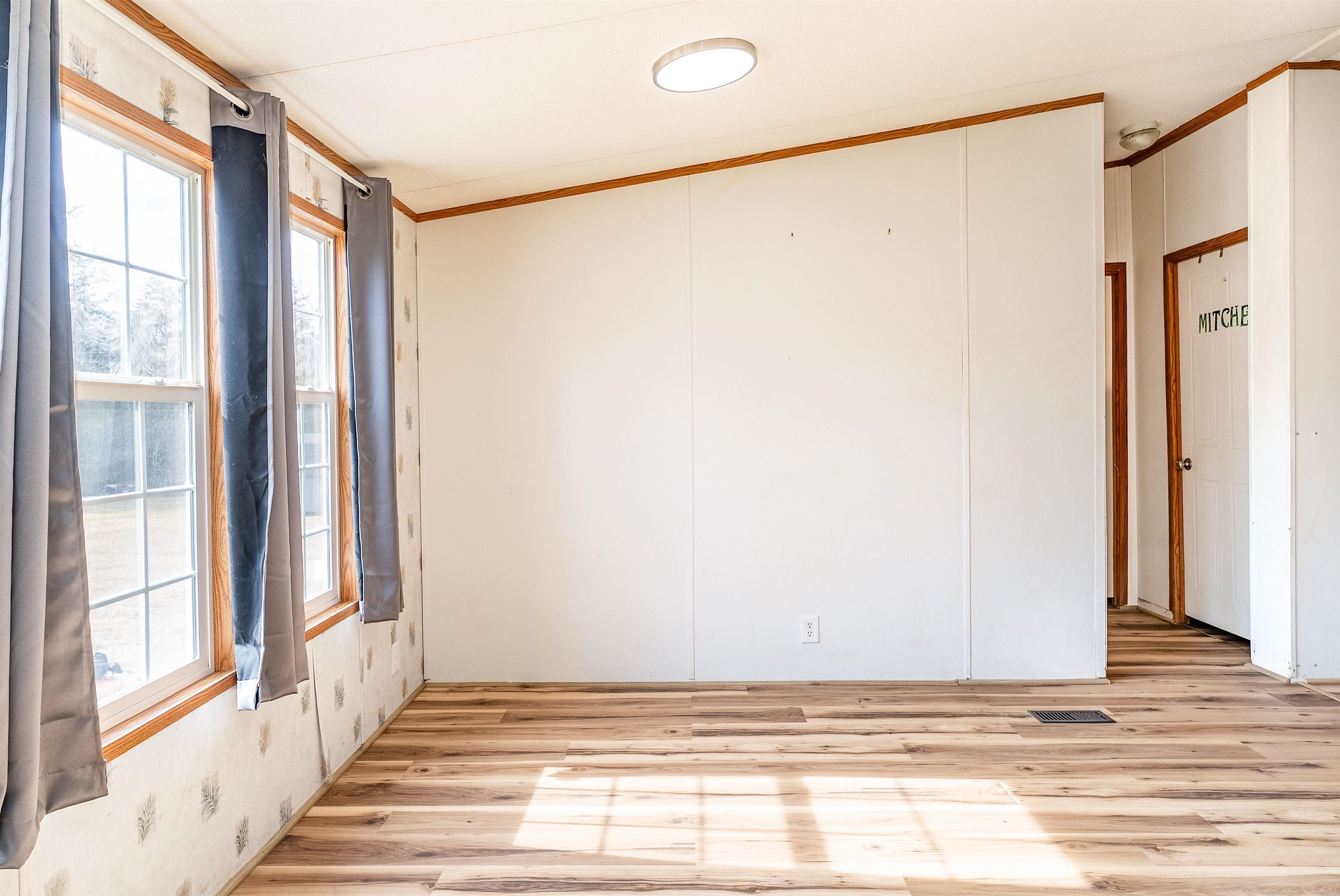 684 JOLLETT RD, ELKTON, Virginia 22827, 3 Bedrooms Bedrooms, ,2 BathroomsBathrooms,Residential,684 JOLLETT RD,673458 MLS # 673458