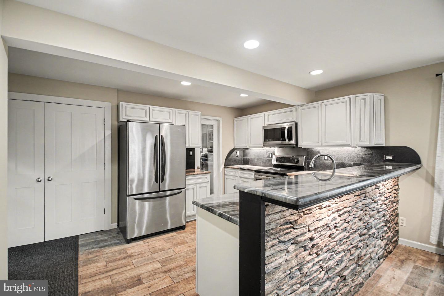 1205 HOLLY ST, FREDERICKSBURG, Virginia 22405, 3 Bedrooms Bedrooms, ,2 BathroomsBathrooms,Residential,For sale,1205 HOLLY ST,VAST2045478 MLS # VAST2045478 1205 HOLLY ST, FREDERICKSBURG, Virginia 22405, 3 Bedrooms Bedrooms, ,2 BathroomsBathrooms,Residential,For sale,1205 HOLLY ST,VAST2045478 MLS # VAST2045478