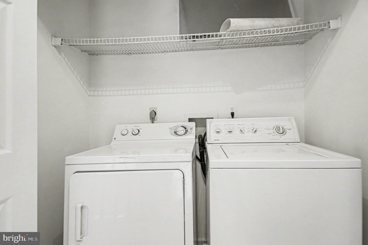 211 WIND RIDGE DR, STAFFORD, Virginia 22554, 2 Bedrooms Bedrooms, ,2 BathroomsBathrooms,Residential,For sale,211 WIND RIDGE DR,VAST2045536 MLS # VAST2045536