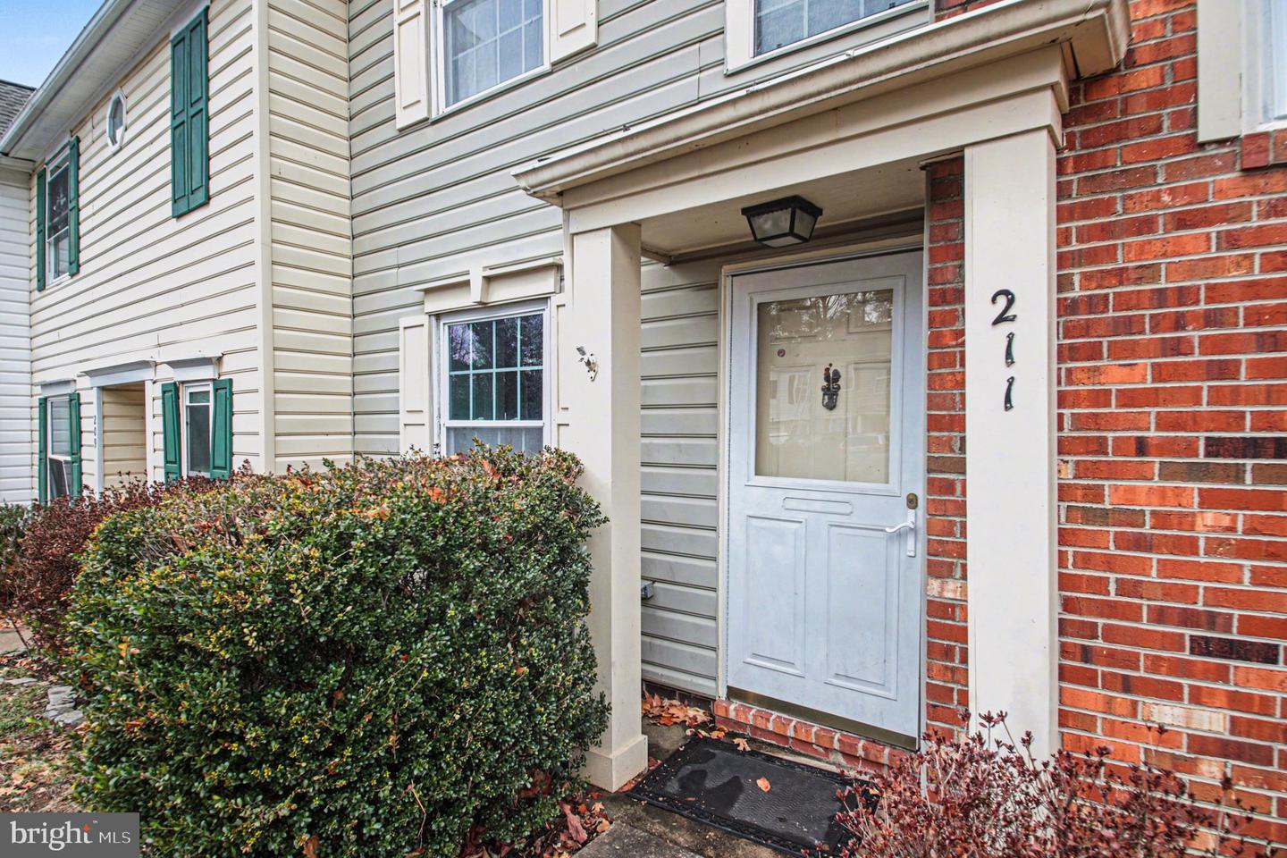 211 WIND RIDGE DR, STAFFORD, Virginia 22554, 2 Bedrooms Bedrooms, ,2 BathroomsBathrooms,Residential,For sale,211 WIND RIDGE DR,VAST2045536 MLS # VAST2045536