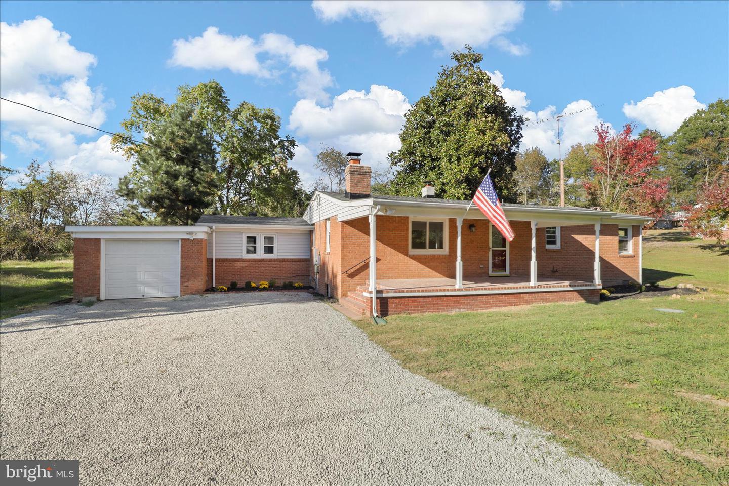 347 FOREST LANE RD, FREDERICKSBURG, Virginia 22405, 3 Bedrooms Bedrooms, ,2 BathroomsBathrooms,Residential,For sale,347 FOREST LANE RD,VAST2045620 MLS # VAST2045620