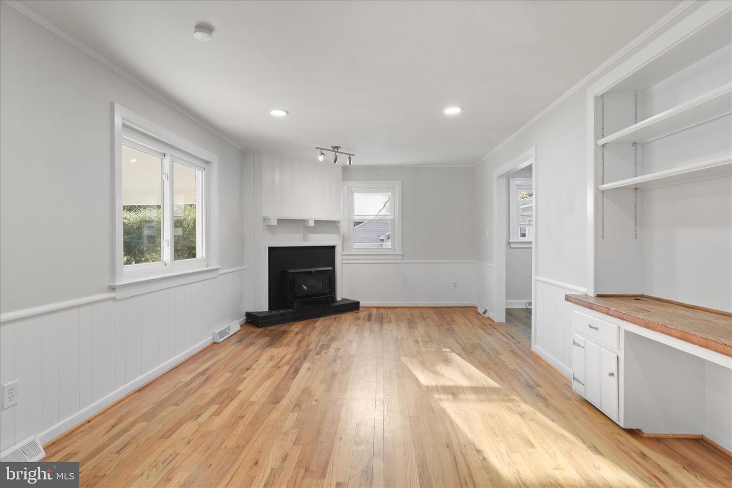 347 FOREST LANE RD, FREDERICKSBURG, Virginia 22405, 3 Bedrooms Bedrooms, ,2 BathroomsBathrooms,Residential,For sale,347 FOREST LANE RD,VAST2045620 MLS # VAST2045620