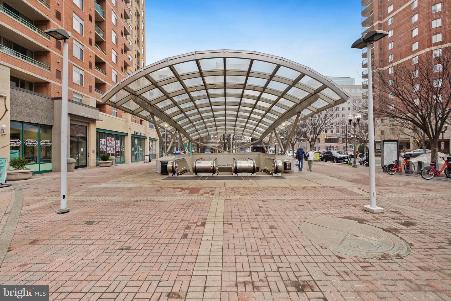 901 N MONROE ST #1003, ARLINGTON, Virginia 22201, 2 Bedrooms Bedrooms, ,2 BathroomsBathrooms,Residential,For sale,901 N MONROE ST #1003,VAAR2068374 MLS # VAAR2068374