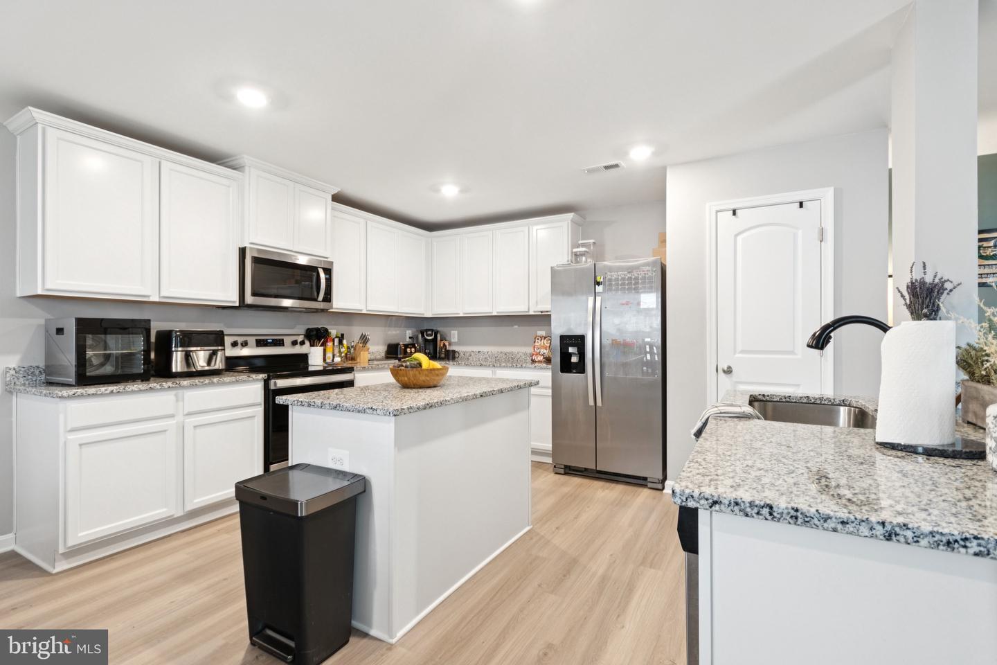 17063 ROLLINS RD, BOWLING GREEN, Virginia 22427, 3 Bedrooms Bedrooms, 10 Rooms Rooms,2 BathroomsBathrooms,Residential,For sale,17063 ROLLINS RD,VACV2009472 MLS # VACV2009472