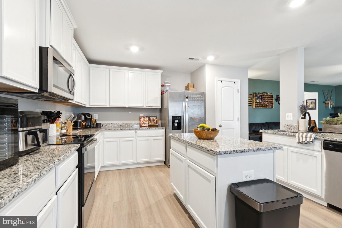 17063 ROLLINS RD, BOWLING GREEN, Virginia 22427, 3 Bedrooms Bedrooms, 10 Rooms Rooms,2 BathroomsBathrooms,Residential,For sale,17063 ROLLINS RD,VACV2009472 MLS # VACV2009472