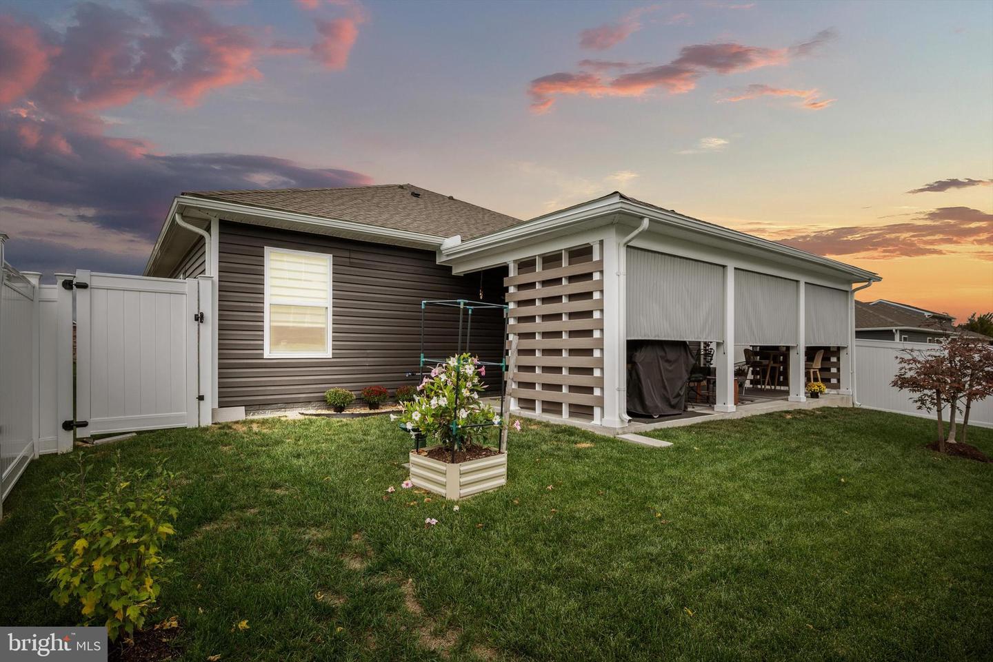 109 GRASMERE ST, STEPHENS CITY, Virginia 22655, 3 Bedrooms Bedrooms, ,2 BathroomsBathrooms,Residential,For sale,109 GRASMERE ST,VAFV2039354 MLS # VAFV2039354