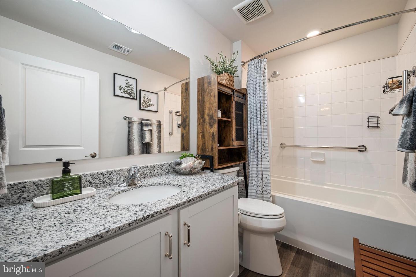 109 GRASMERE ST, STEPHENS CITY, Virginia 22655, 3 Bedrooms Bedrooms, ,2 BathroomsBathrooms,Residential,For sale,109 GRASMERE ST,VAFV2039354 MLS # VAFV2039354