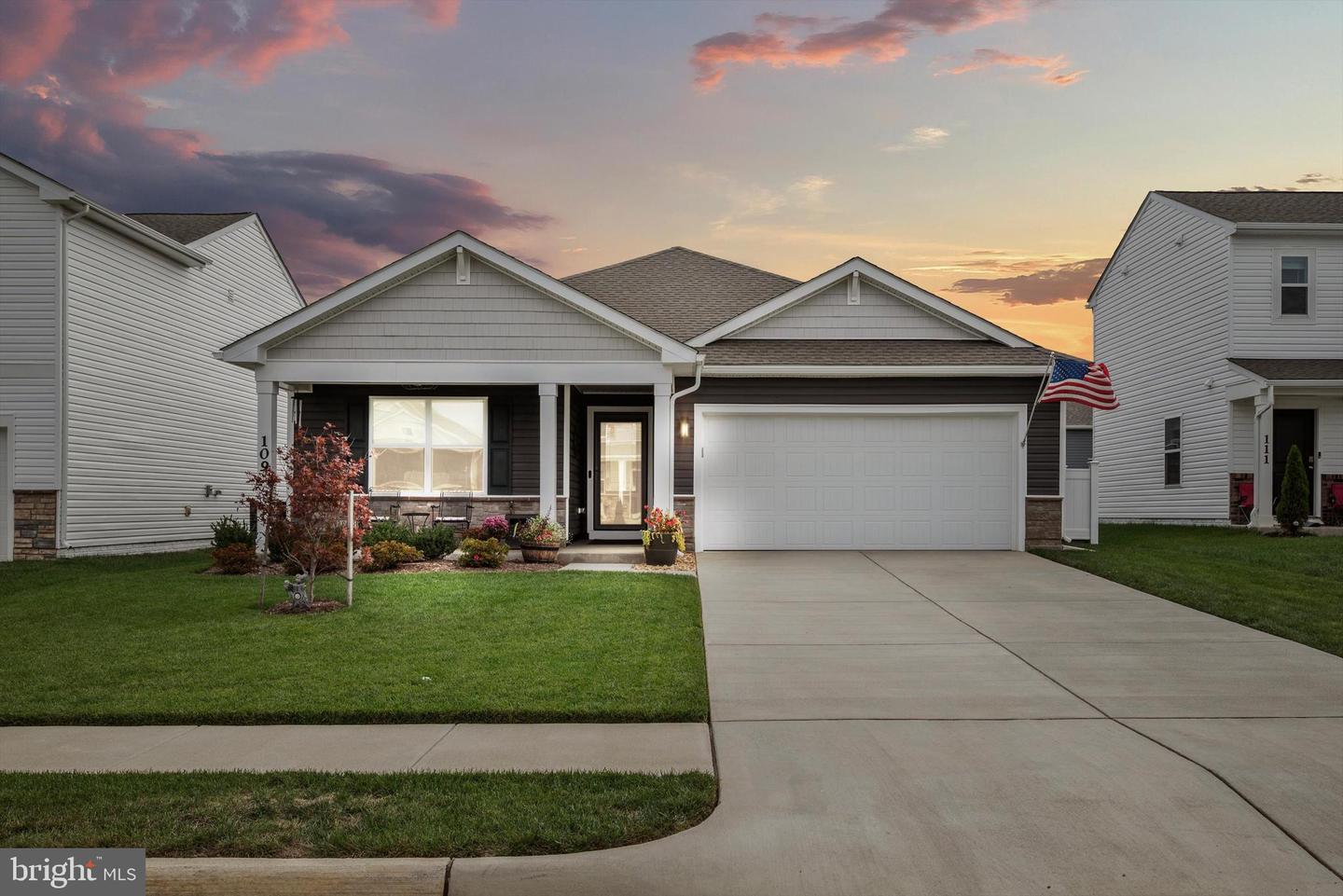 109 GRASMERE ST, STEPHENS CITY, Virginia 22655, 3 Bedrooms Bedrooms, ,2 BathroomsBathrooms,Residential,For sale,109 GRASMERE ST,VAFV2039354 MLS # VAFV2039354