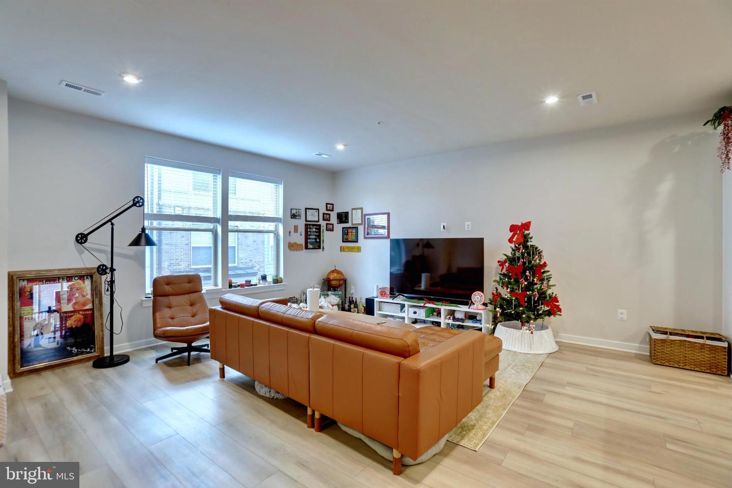 2135 GLACIER RD #90, HERNDON, Virginia 20170, 3 Bedrooms Bedrooms, ,2 BathroomsBathrooms,Residential,For sale,2135 GLACIER RD #90,VAFX2288776 MLS # VAFX2288776