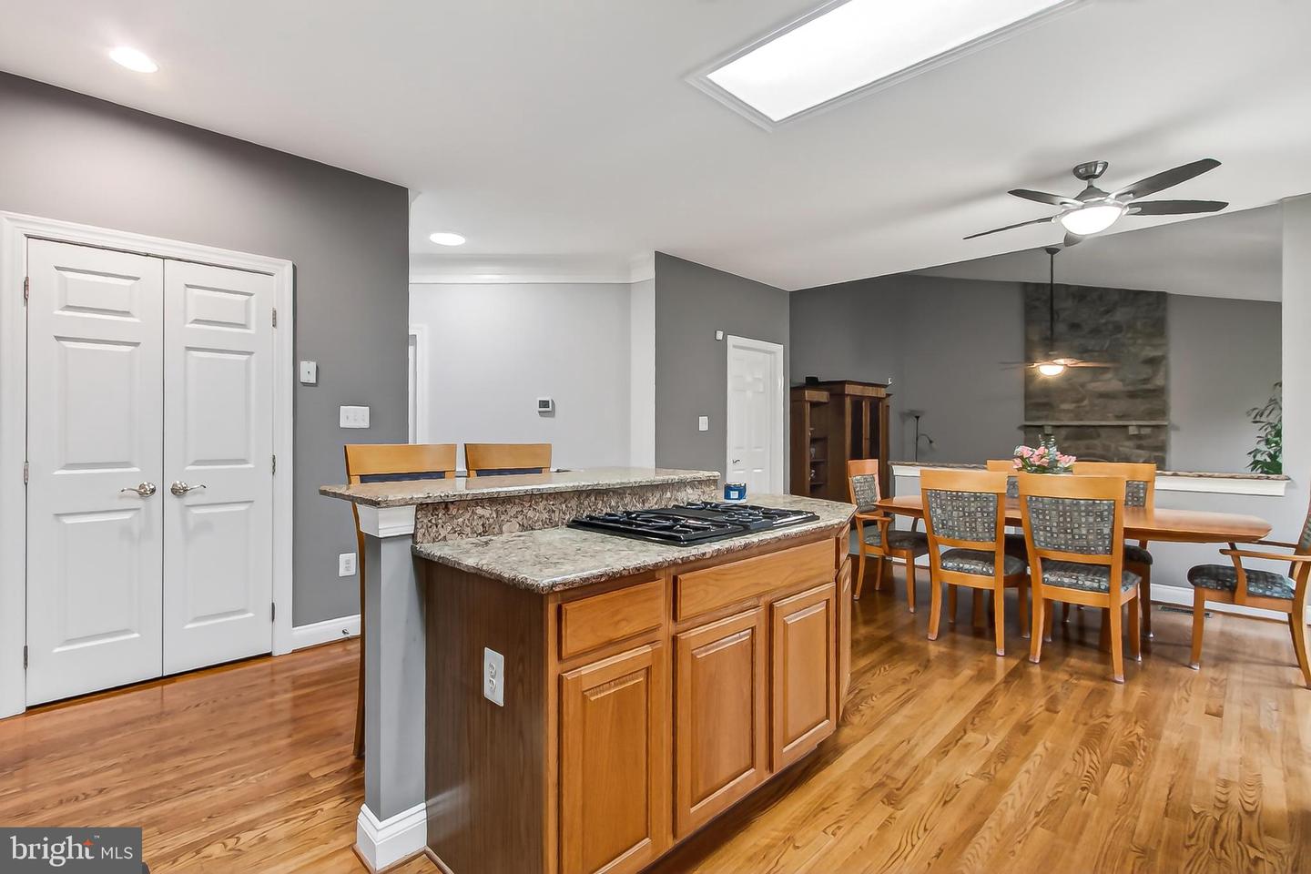 9629 NUTHATCH DR, FAIRFAX STATION, Virginia 22039, 4 Bedrooms Bedrooms, ,3 BathroomsBathrooms,Residential,For sale,9629 NUTHATCH DR,VAFX2288842 MLS # VAFX2288842