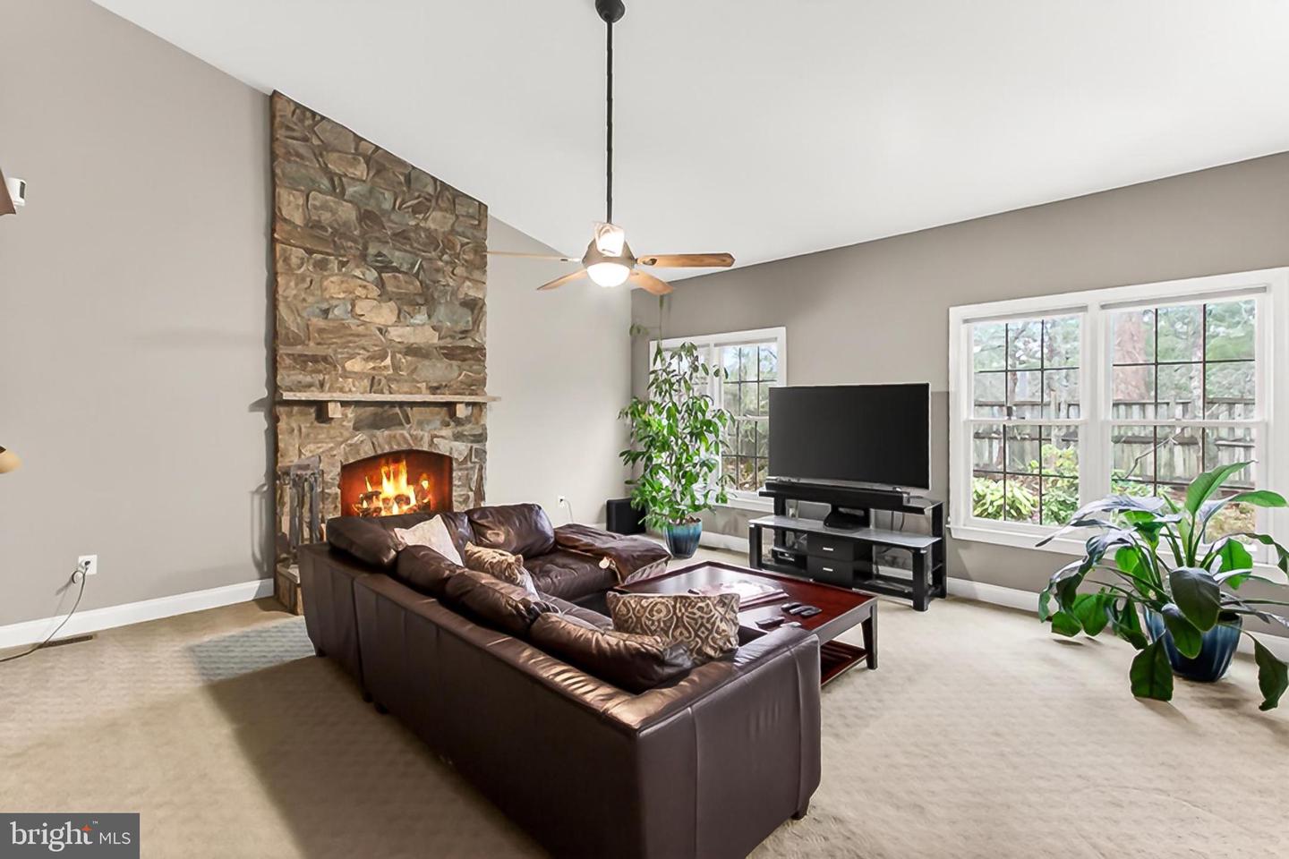 9629 NUTHATCH DR, FAIRFAX STATION, Virginia 22039, 4 Bedrooms Bedrooms, ,3 BathroomsBathrooms,Residential,For sale,9629 NUTHATCH DR,VAFX2288842 MLS # VAFX2288842