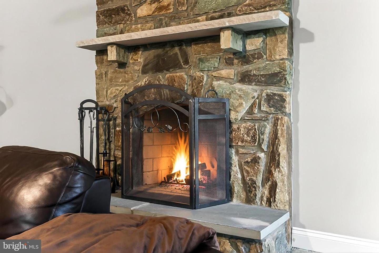 9629 NUTHATCH DR, FAIRFAX STATION, Virginia 22039, 4 Bedrooms Bedrooms, ,3 BathroomsBathrooms,Residential,For sale,9629 NUTHATCH DR,VAFX2288842 MLS # VAFX2288842