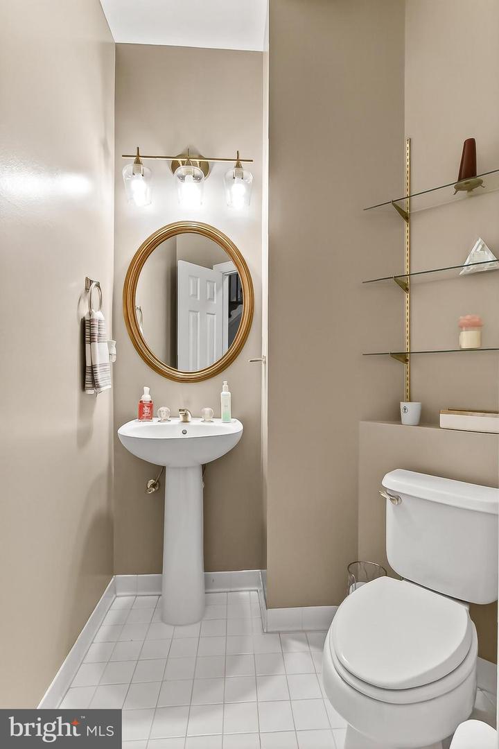 9629 NUTHATCH DR, FAIRFAX STATION, Virginia 22039, 4 Bedrooms Bedrooms, ,3 BathroomsBathrooms,Residential,For sale,9629 NUTHATCH DR,VAFX2288842 MLS # VAFX2288842