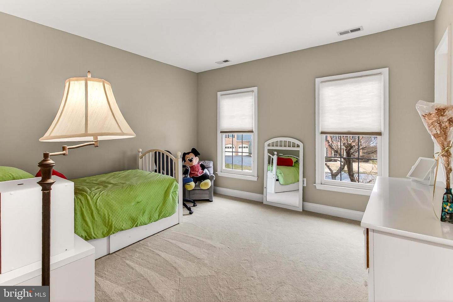 9629 NUTHATCH DR, FAIRFAX STATION, Virginia 22039, 4 Bedrooms Bedrooms, ,3 BathroomsBathrooms,Residential,For sale,9629 NUTHATCH DR,VAFX2288842 MLS # VAFX2288842