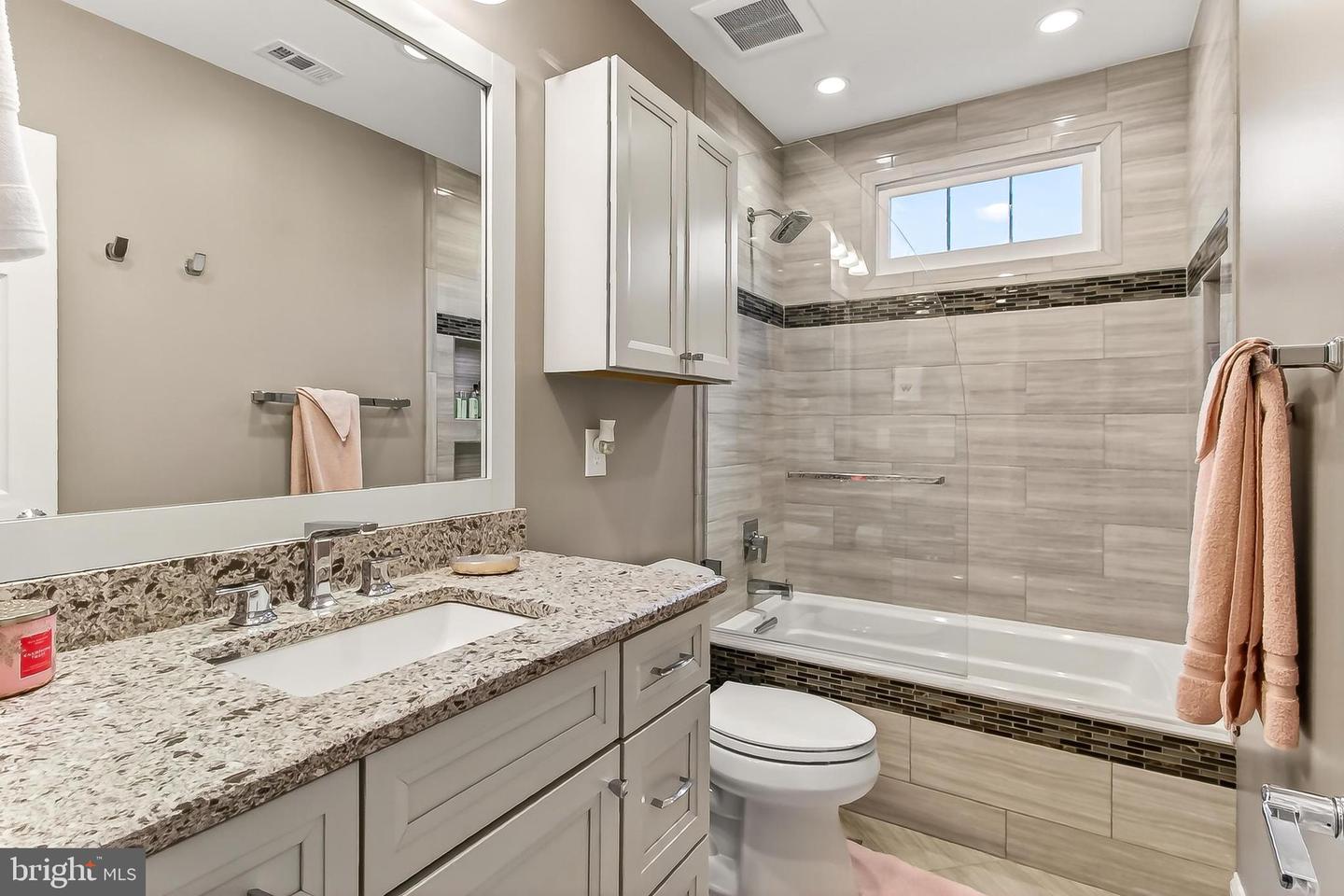 9629 NUTHATCH DR, FAIRFAX STATION, Virginia 22039, 4 Bedrooms Bedrooms, ,3 BathroomsBathrooms,Residential,For sale,9629 NUTHATCH DR,VAFX2288842 MLS # VAFX2288842