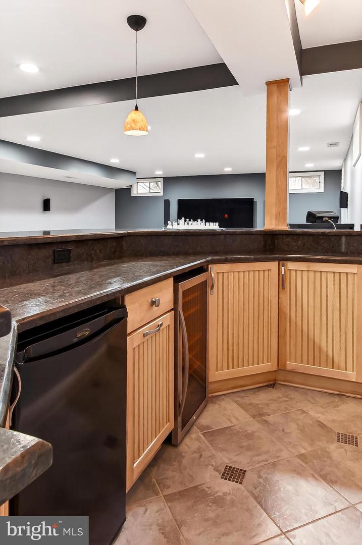 9629 NUTHATCH DR, FAIRFAX STATION, Virginia 22039, 4 Bedrooms Bedrooms, ,3 BathroomsBathrooms,Residential,For sale,9629 NUTHATCH DR,VAFX2288842 MLS # VAFX2288842