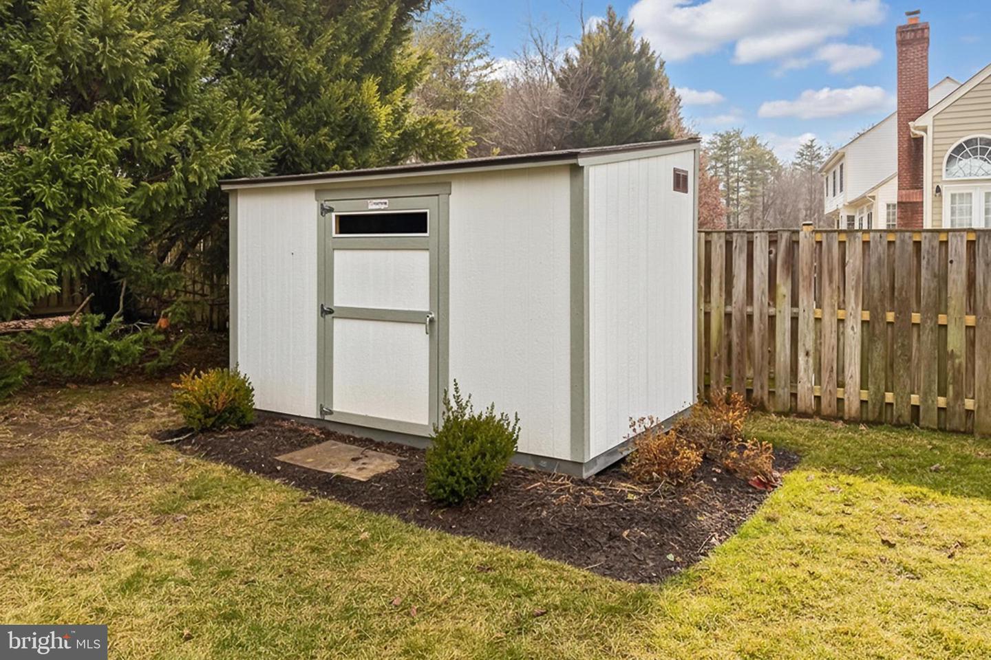 9629 NUTHATCH DR, FAIRFAX STATION, Virginia 22039, 4 Bedrooms Bedrooms, ,3 BathroomsBathrooms,Residential,For sale,9629 NUTHATCH DR,VAFX2288842 MLS # VAFX2288842