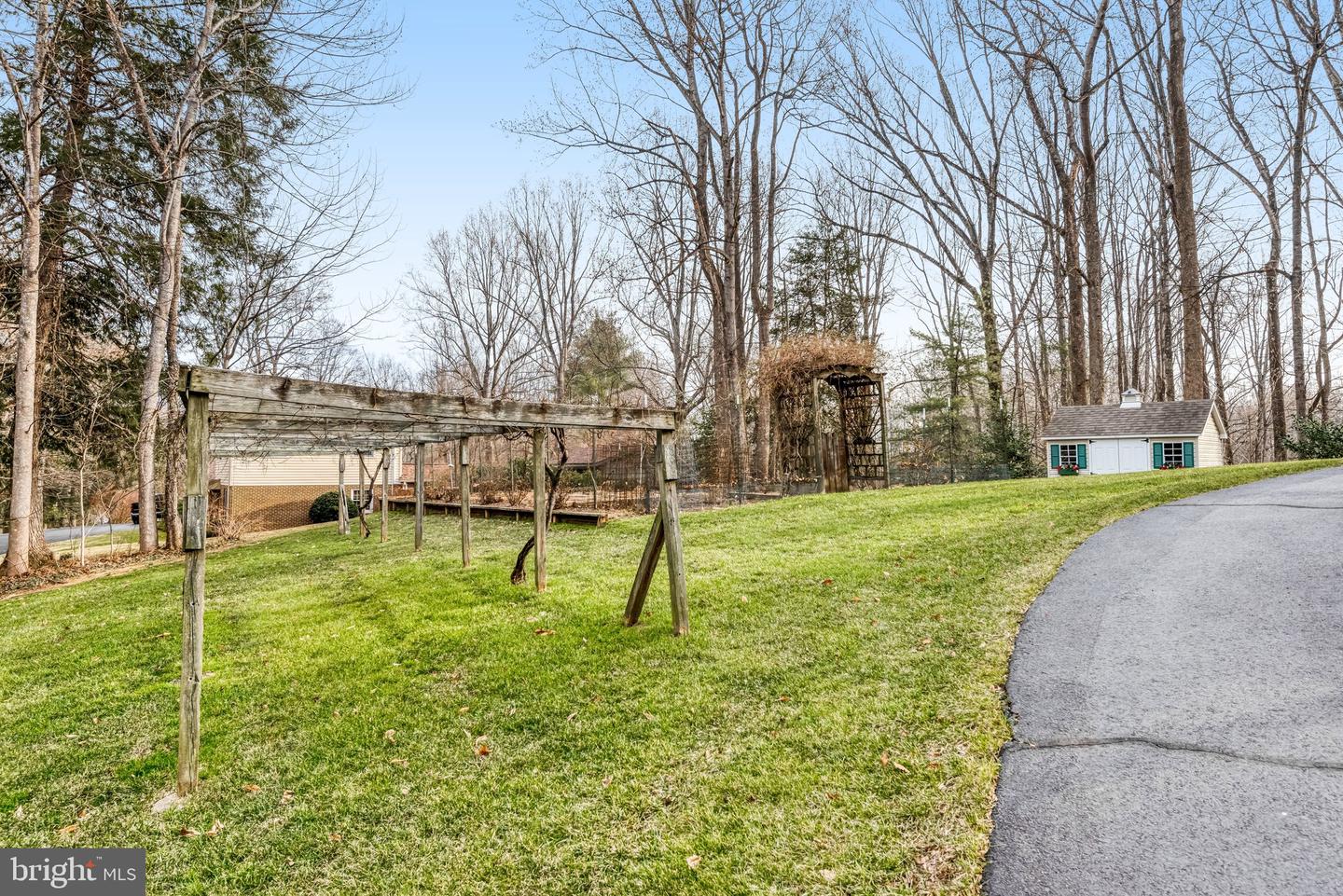 10111 EVANS FORD RD, MANASSAS, Virginia 20111, 4 Bedrooms Bedrooms, ,3 BathroomsBathrooms,Residential,For sale,10111 EVANS FORD RD,VAPW2111852 MLS # VAPW2111852