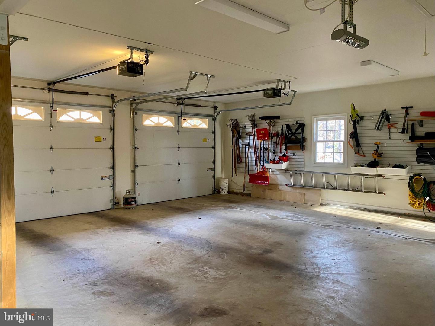 10111 EVANS FORD RD, MANASSAS, Virginia 20111, 4 Bedrooms Bedrooms, ,3 BathroomsBathrooms,Residential,For sale,10111 EVANS FORD RD,VAPW2111852 MLS # VAPW2111852