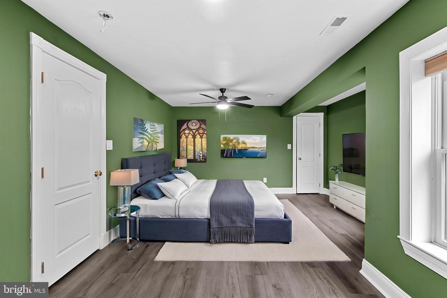 10317 BRITTENFORD DR, VIENNA, Virginia 22182, 6 Bedrooms Bedrooms, ,5 BathroomsBathrooms,Residential,For sale,10317 BRITTENFORD DR,VAFX2289136 MLS # VAFX2289136 10317 BRITTENFORD DR, VIENNA, Virginia 22182, 6 Bedrooms Bedrooms, ,5 BathroomsBathrooms,Residential,For sale,10317 BRITTENFORD DR,VAFX2289136 MLS # VAFX2289136