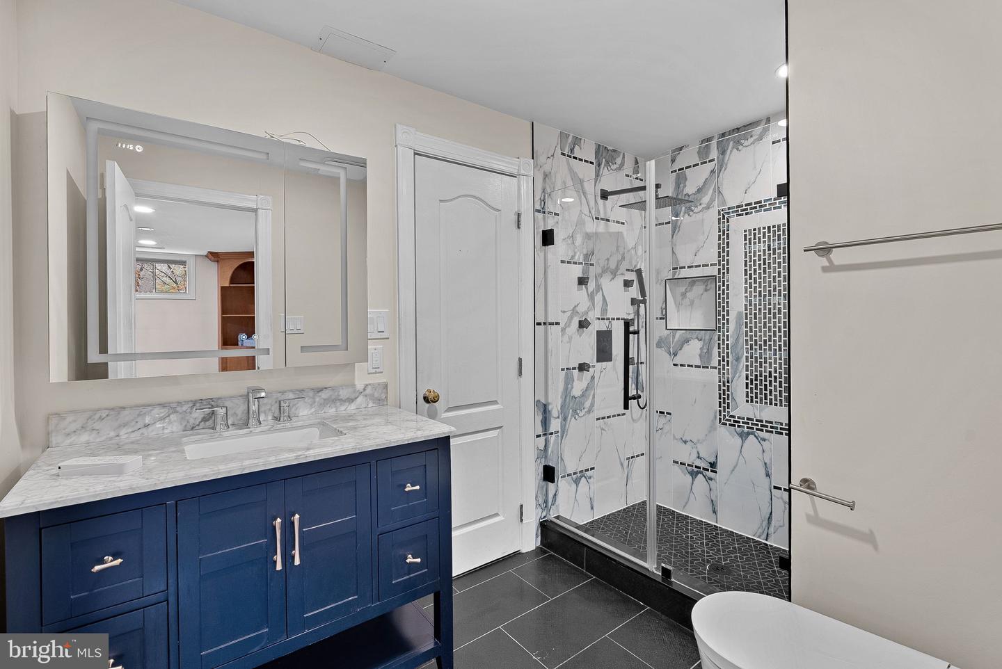 10317 BRITTENFORD DR, VIENNA, Virginia 22182, 6 Bedrooms Bedrooms, ,5 BathroomsBathrooms,Residential,For sale,10317 BRITTENFORD DR,VAFX2289136 MLS # VAFX2289136 10317 BRITTENFORD DR, VIENNA, Virginia 22182, 6 Bedrooms Bedrooms, ,5 BathroomsBathrooms,Residential,For sale,10317 BRITTENFORD DR,VAFX2289136 MLS # VAFX2289136