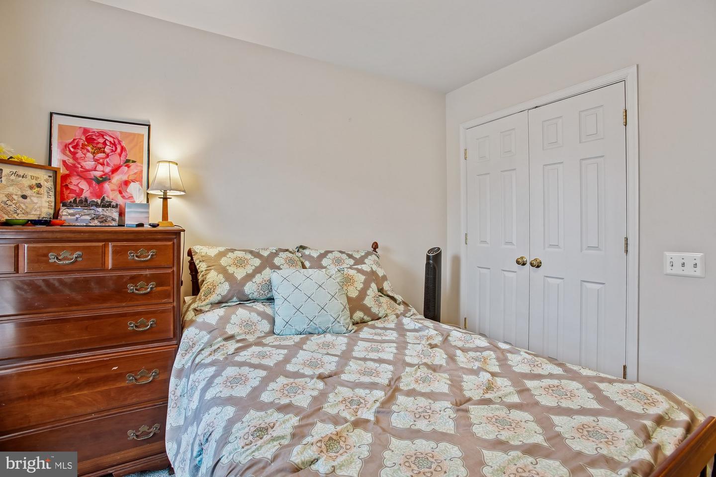 2411 HUNTINGTON PARK DR, ALEXANDRIA, Virginia 22303, 4 Bedrooms Bedrooms, ,3 BathroomsBathrooms,Residential,For sale,2411 HUNTINGTON PARK DR,VAFX2289172 MLS # VAFX2289172