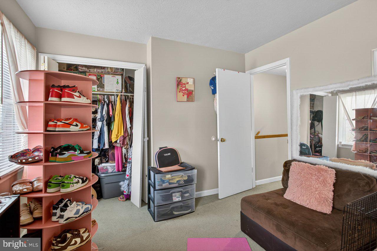 860 VINE ST, HARRISONBURG, Virginia 22802, 2 Bedrooms Bedrooms, ,1 BathroomBathrooms,Residential,For sale,860 VINE ST,VAHC2000548 MLS # VAHC2000548