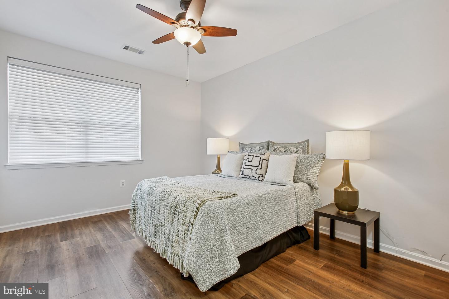 9490 VIRGINIA CENTER BLVD #130, VIENNA, Virginia 22181, 2 Bedrooms Bedrooms, ,2 BathroomsBathrooms,Residential,For sale,9490 VIRGINIA CENTER BLVD #130,VAFX2289354 MLS # VAFX2289354