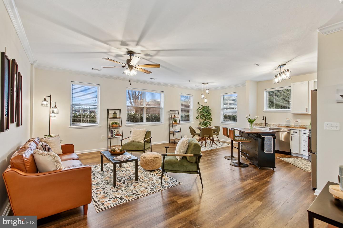 9490 VIRGINIA CENTER BLVD #130, VIENNA, Virginia 22181, 2 Bedrooms Bedrooms, ,2 BathroomsBathrooms,Residential,For sale,9490 VIRGINIA CENTER BLVD #130,VAFX2289354 MLS # VAFX2289354